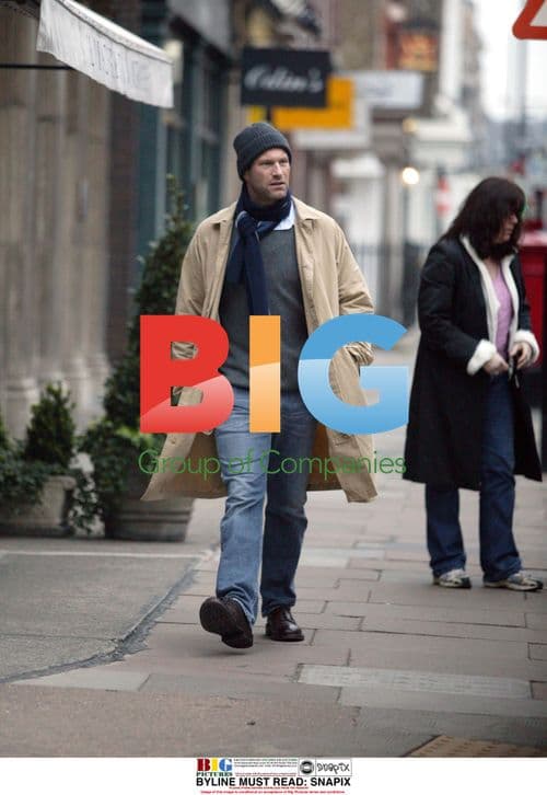 WOLLY in beige coat and hat