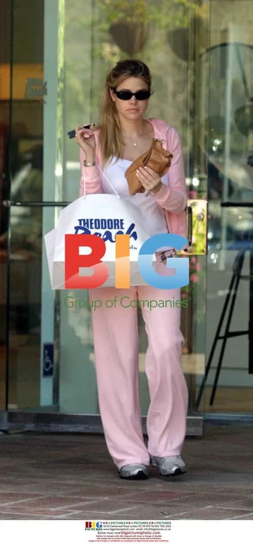 Denise Richards Shopping for Baby Clothes