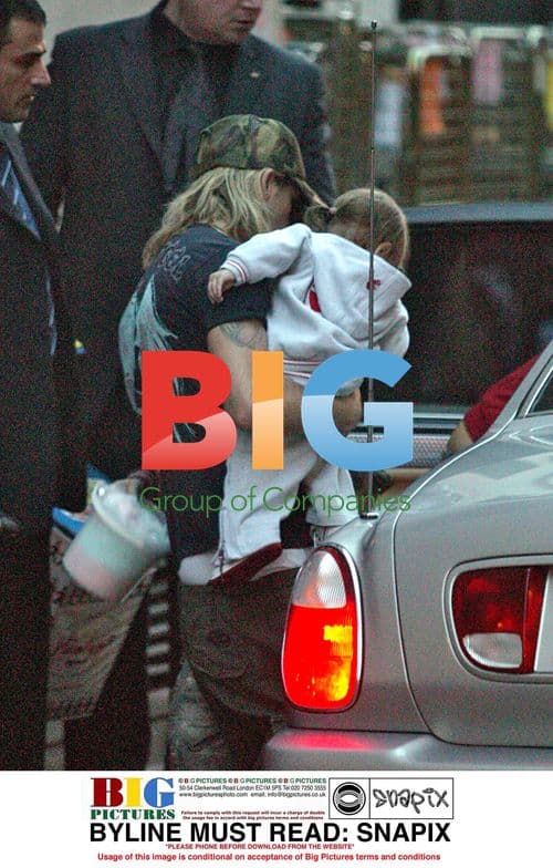 David Beckham Family Shopping Trip