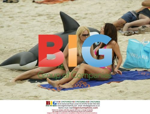 Models Coralie and Emma on Beach