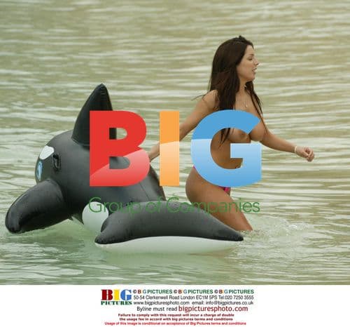 Model Coralie and Emma Kearney on Beach