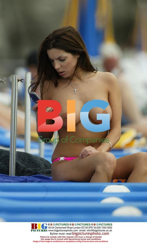 Model Coralie and Emma Kearney on Beach