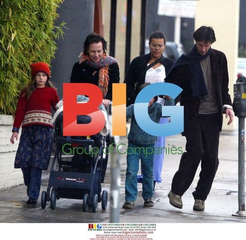 Keanu Reeves Performs Matrix Moves with Niece