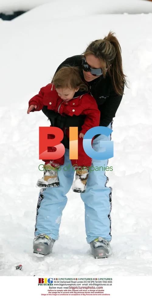 Victoria Beckham and Sons on Ski Slopes