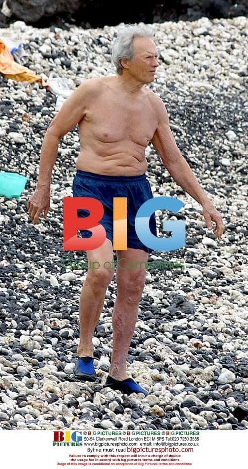 Clint Eastwood's Family Vacation in Hawaii