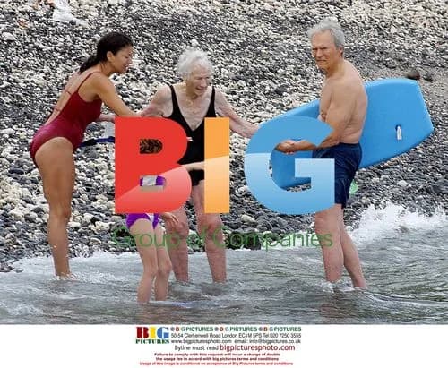 Clint Eastwood and Family on Hawaii Vacation