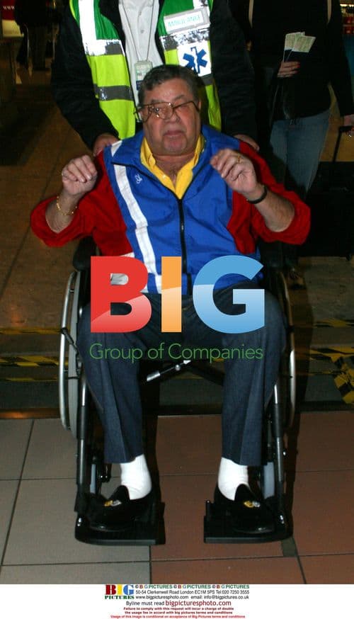 Jerry Lewis Departs Heathrow for Geneva