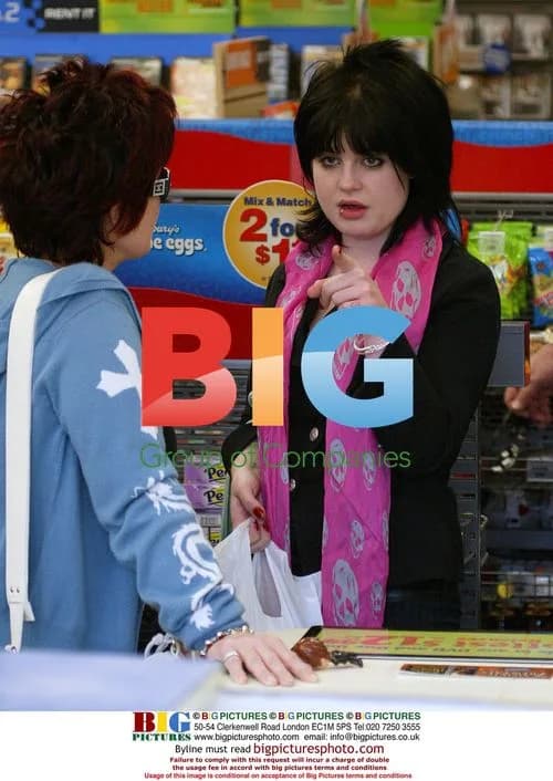 Kelly Osbourne Leaves Rehab