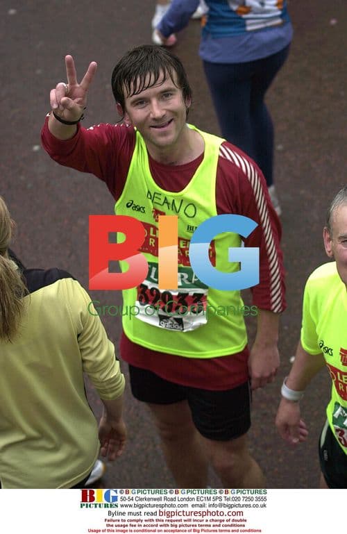 Dean Lennox Kelly Running London Marathon