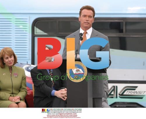 Arnold Schwarzenegger announces 'The California Hydrogen Highways Network'