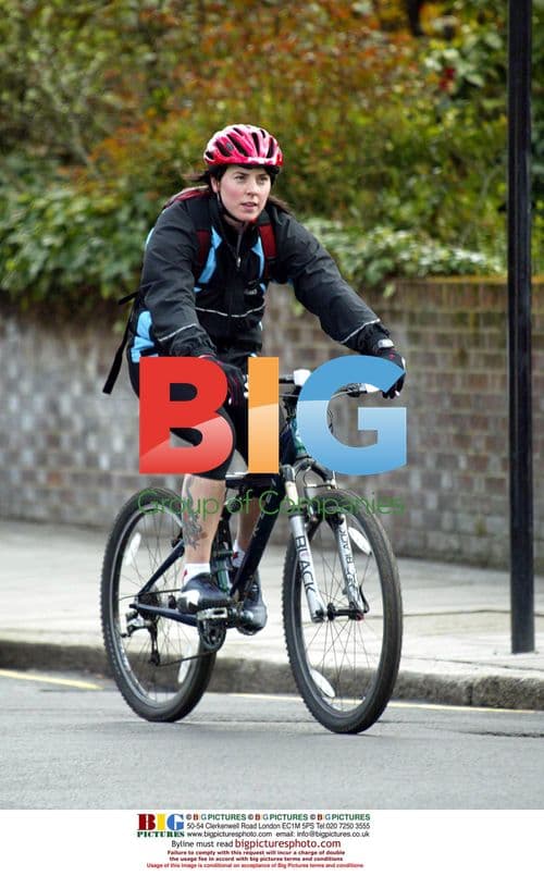 Mel C Spotted on Mountain Bike in London
