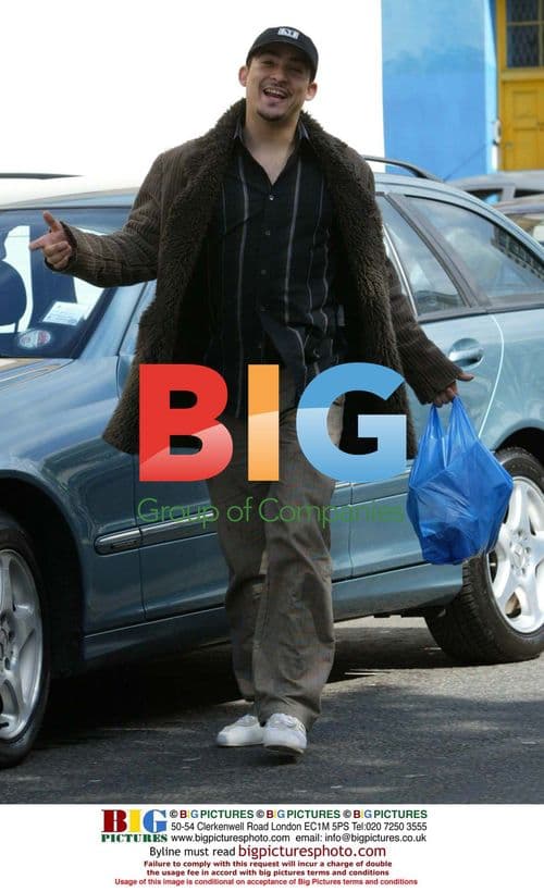 Eastenders Actor Nabil Elouahabi Grocery Shopping