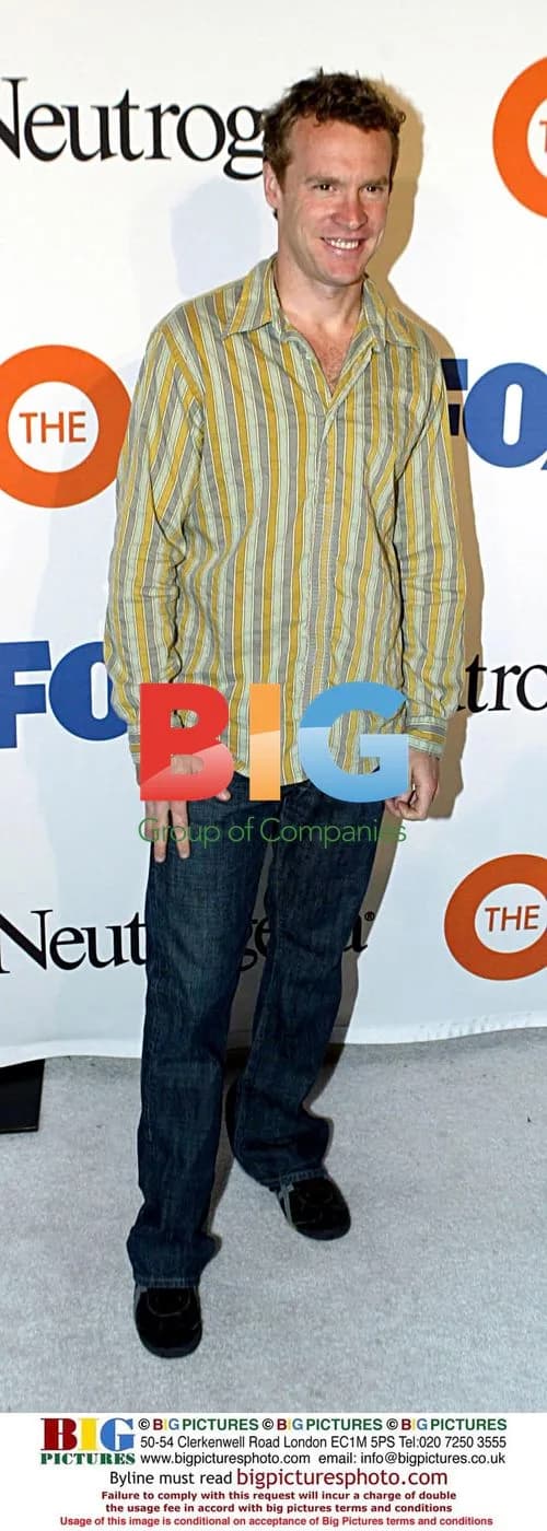 Tate Donovan at 'The OC' party