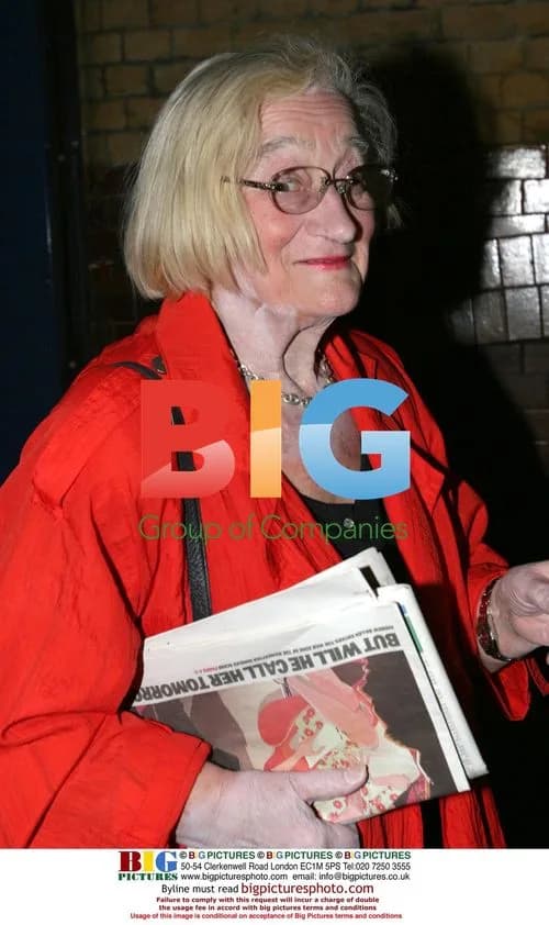 Liz Smith signing autographs in London