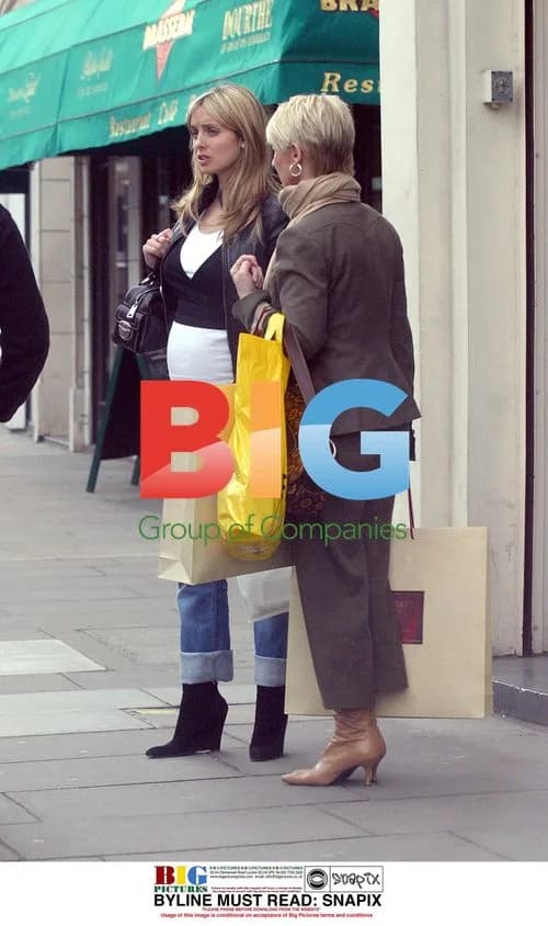 Pregnant Singer Louise Redknapp