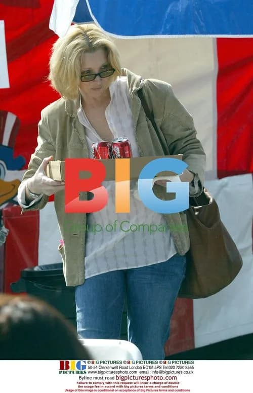 Lisa Kudrow at Local Festival