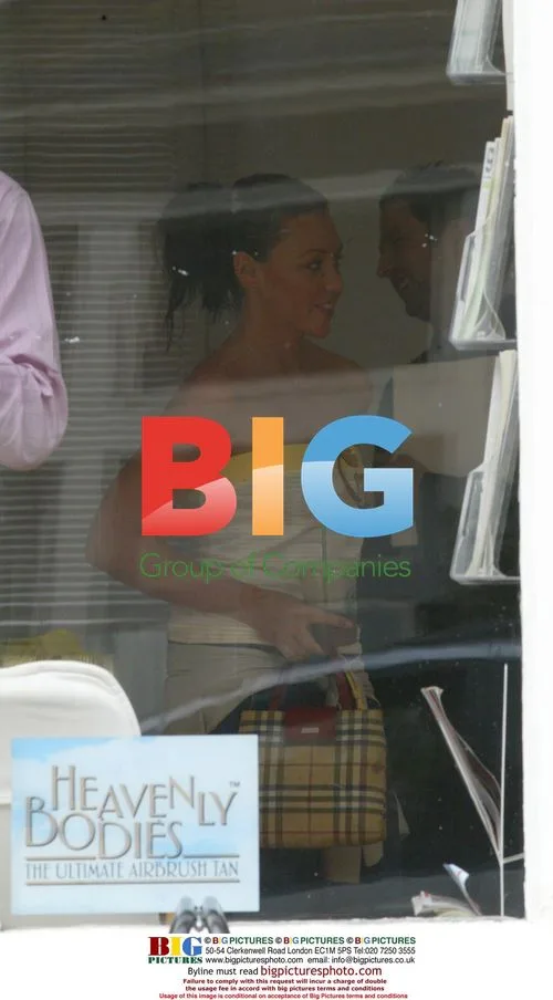 Michelle Heaton Gets Airbrush Tan