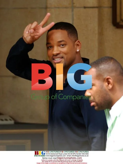 Will Smith Arrives at i-Robot Premiere