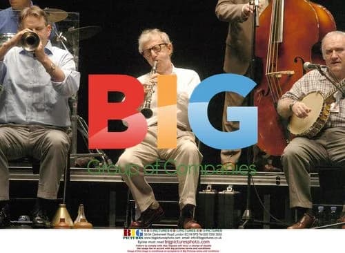 Woody Allen Performs with Orchestra in Spain