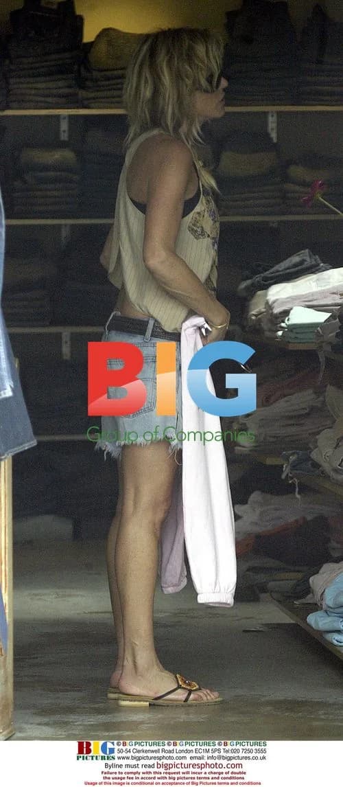 Farrah Fawcett Shopping at Malibu Market