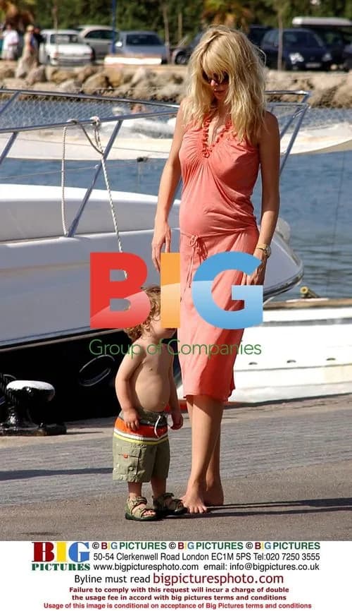 Pregnant Claudia Schiffer with family on yacht
