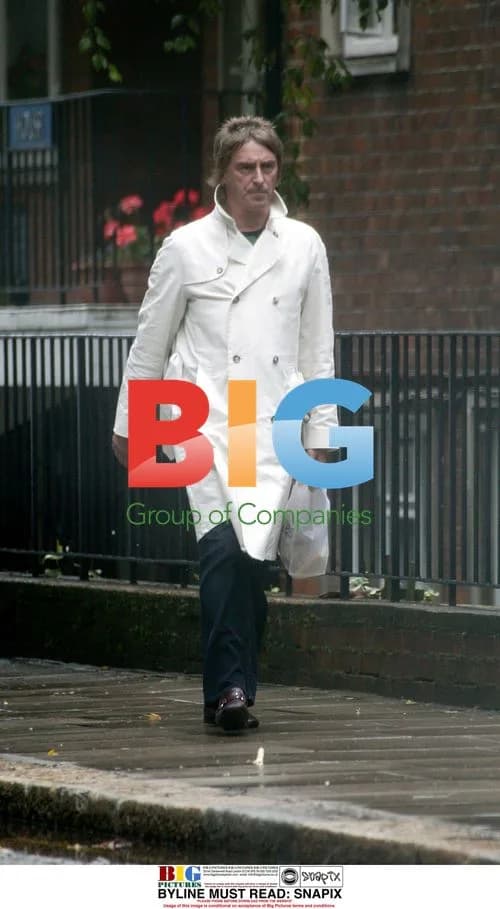 Paul Weller Spotted in North London