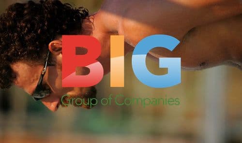 Brazilian volleyball team practices in Athens