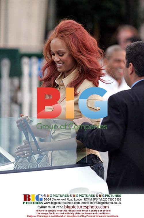 Tara Banks Leaves The Ivy in LA