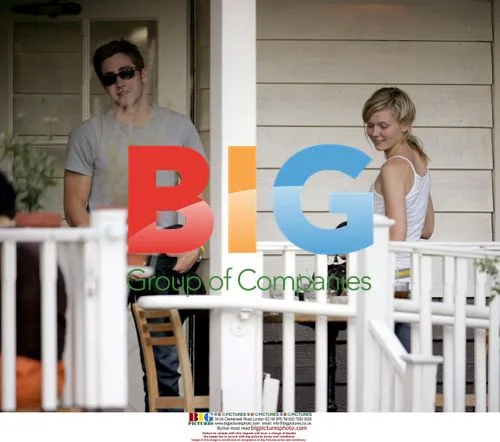 Kirsten Dunst and Jake Gyllenhaal Reunite