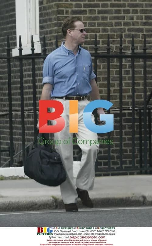 James Hewitt and Alison Bell Out on Bail