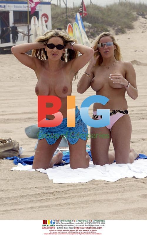 Aussie Models Enjoy Lisbon Holiday