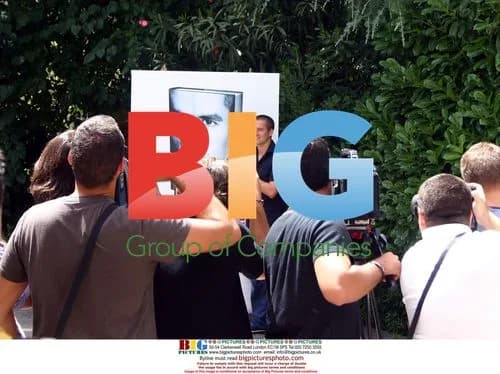 Michael Owen Promotes Book in Spain