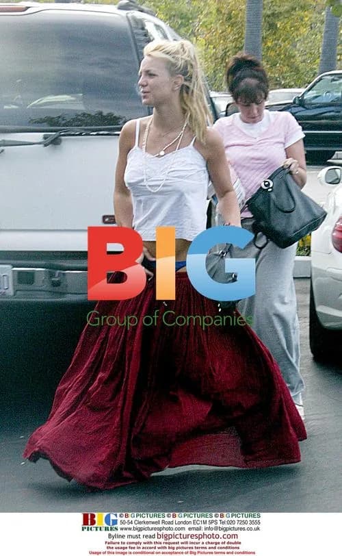 Britney Spears Errands With Fianc?? Kevin Federline