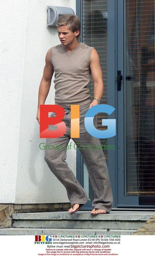 Jeff Brazier Leaving Jade Goody's House After Argument