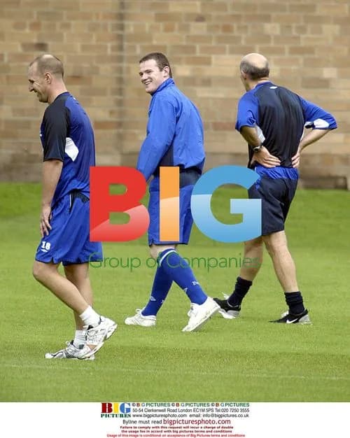 Wayne Rooney Jogging After Injury