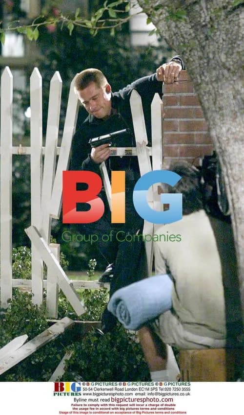 Brad Pitt on Set of 'Mr and Mrs Smith'