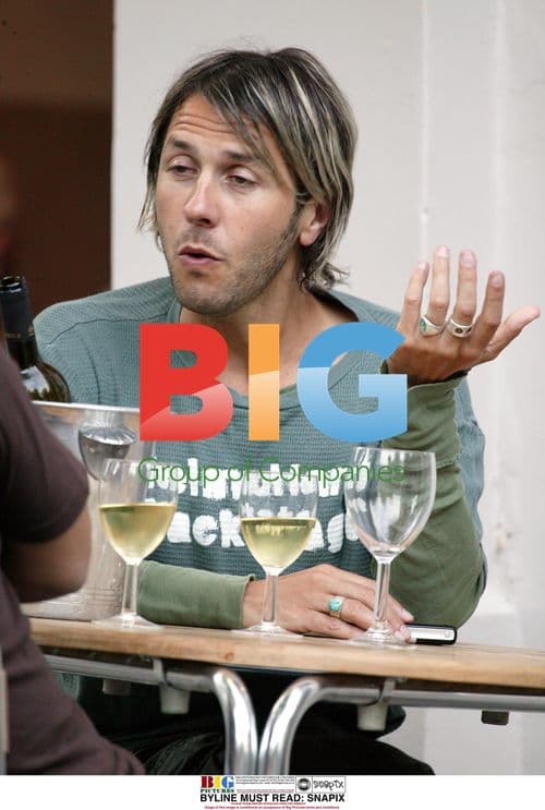 Feeder Bandmates Grant and Taka Lunch in London