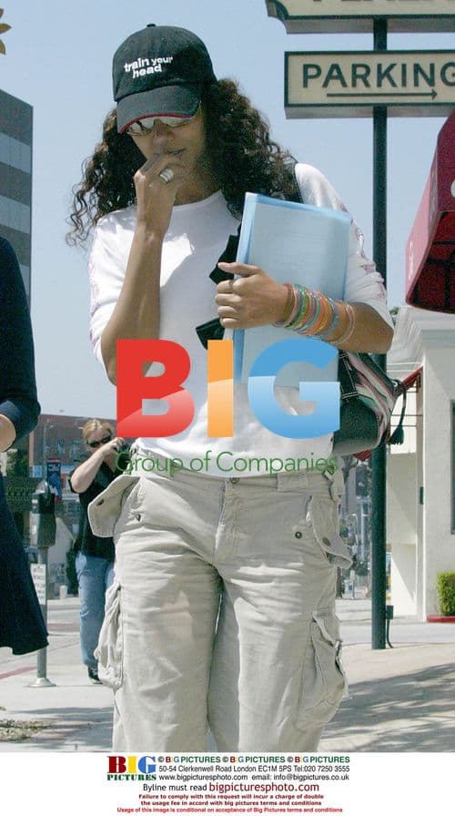 Halle Berry Leaving Restaurant