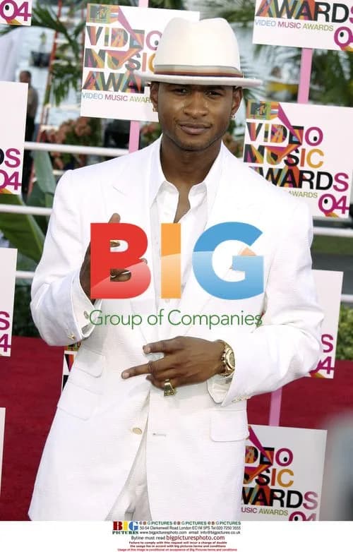 Usher at 2004 MTV VMAs