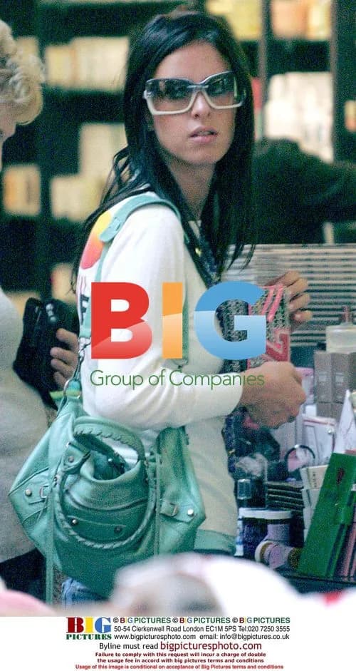 Nicky Hilton Shopping