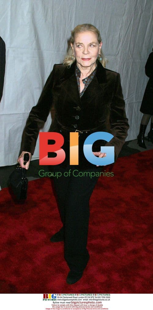 Lauren Bacall at The Life Aquatic Premiere