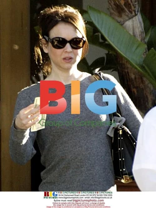 Renee Zellweger Tipping Valet