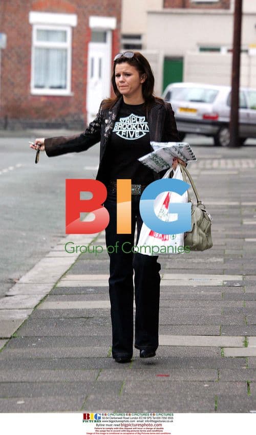 Kerry Mcfadden Shopping in Cheshire