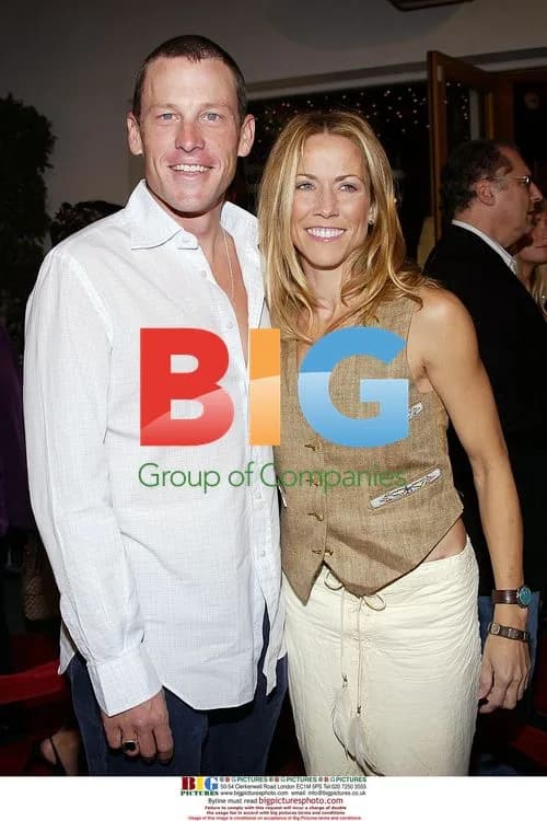 Lance Armstrong and Sheryl Crow at 'Meet The Fockers' Premiere