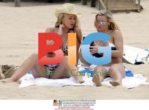 Aussie models Jade Hounsell and Jamie Lewis on holiday in Portugal