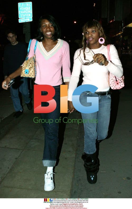 Venus and Serena Williams Shopping