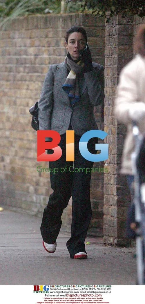 Mary MacCartney Donald Walking in London