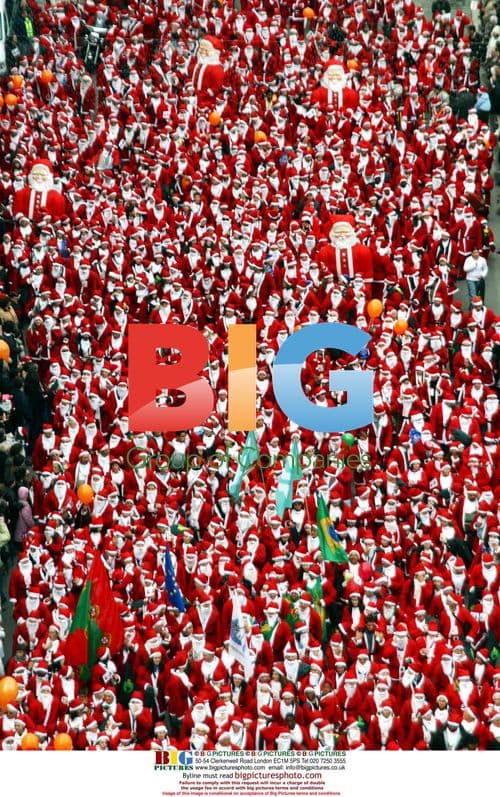 World Biggest Santa Claus Parade in Porto