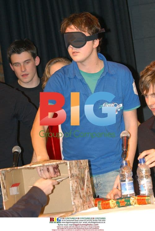 Darren Jeffereis at Comedy Store's Christmas Quiz