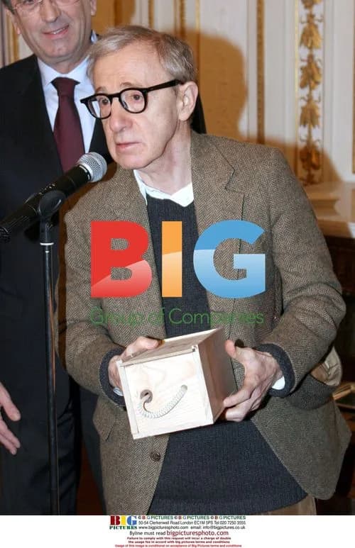 Woody Allen with family in Bordeaux